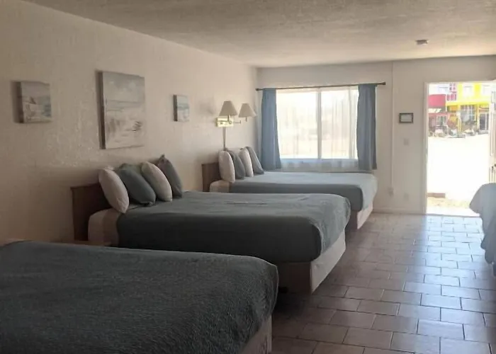 Little Daisy Motel 2*