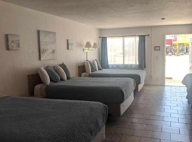 Little Daisy Motel 2*